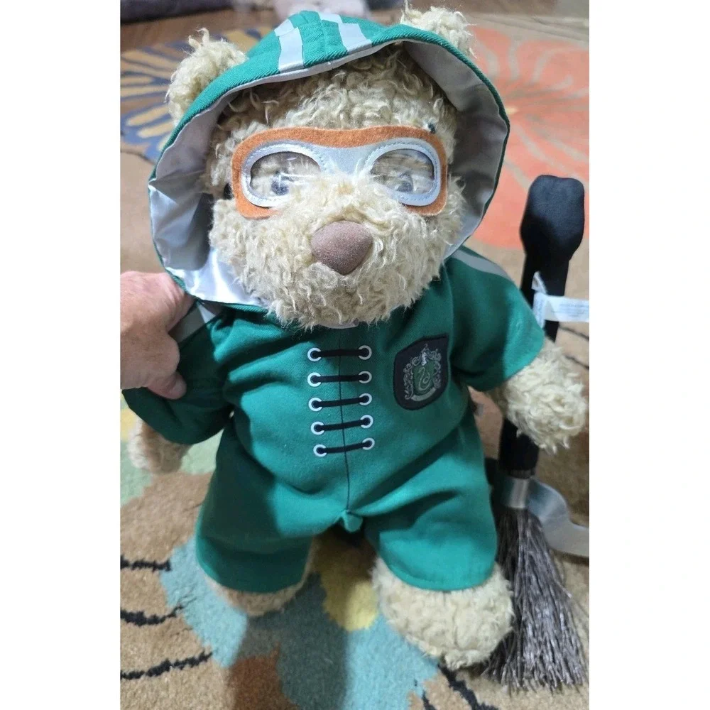 Slytherin Harry Potter Build a Bear  Quidditch‎ Robe Broom Goggles
